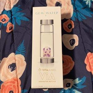 VitaJuwel gem water bottle